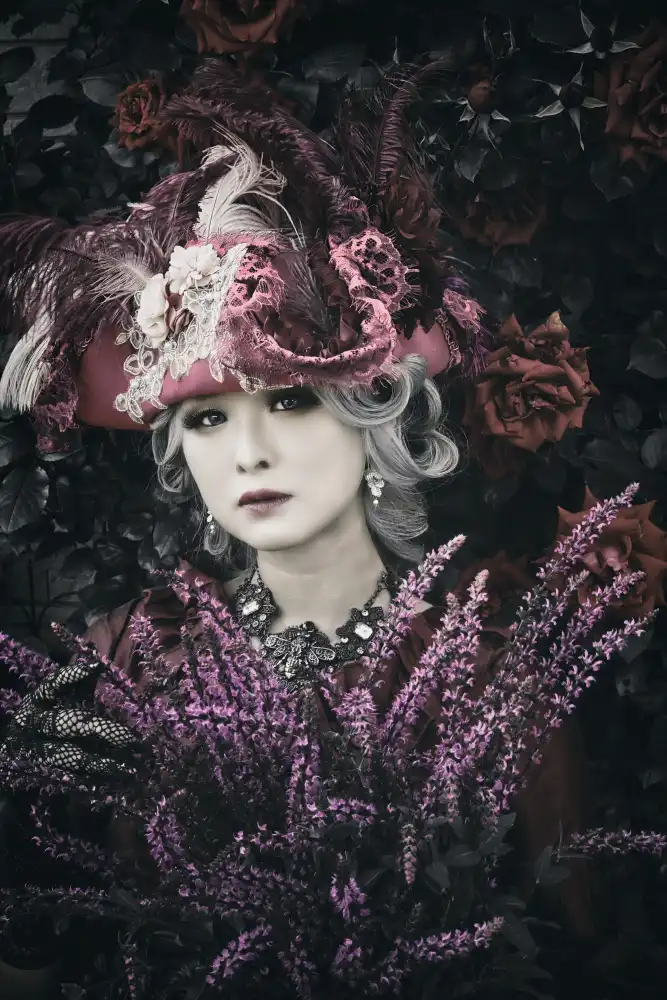 KOIKI: Rosa insanguinata