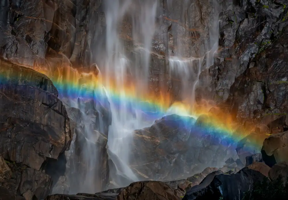 Lin, Ning: Regenbogenfall