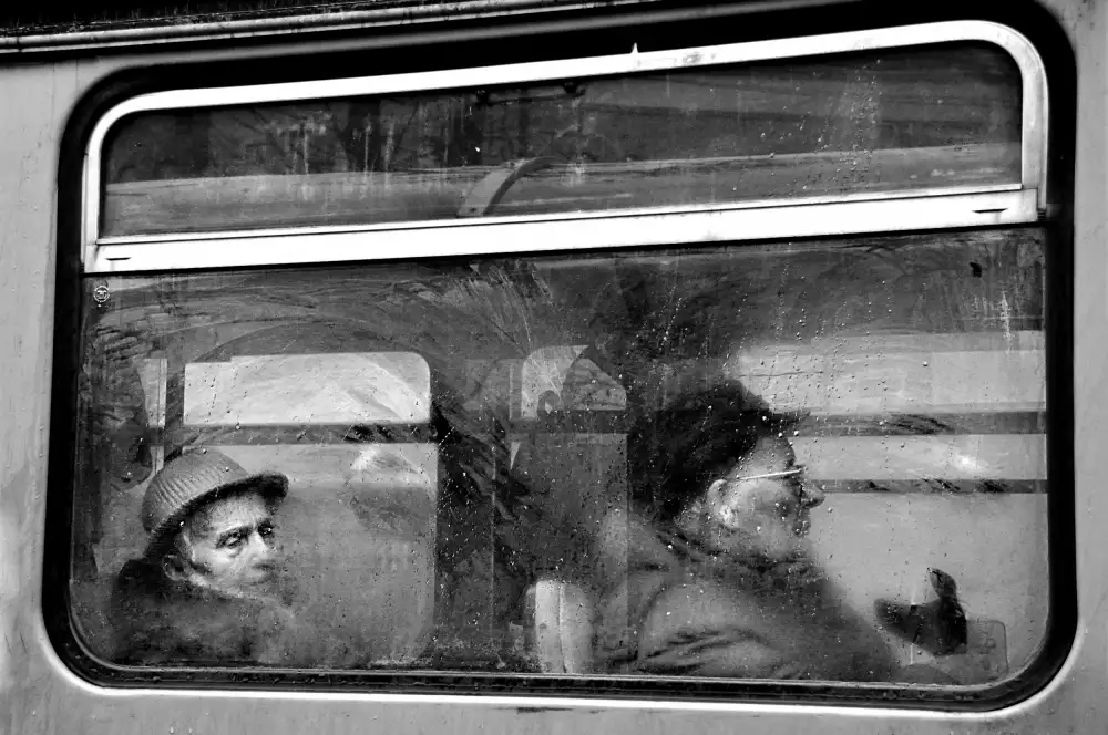 Gabor, Nicoleta: passeggeri di novembre