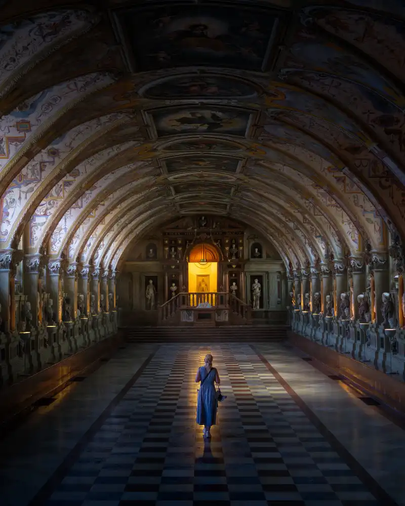 MATHUR, SANDEEP: Das Antiquarium