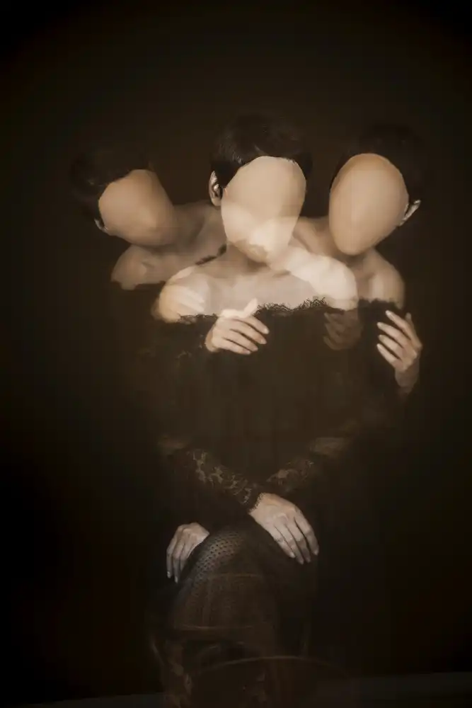 shadkhast, naghmeh: Sans visage