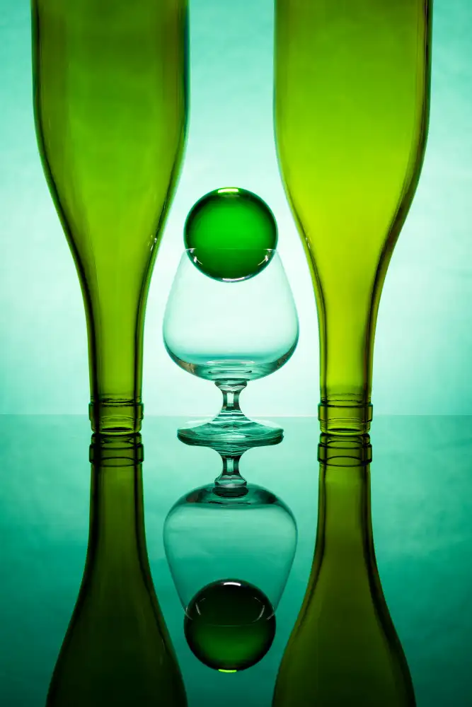 Yakubovitch, Azriel: Grünes Glas #14