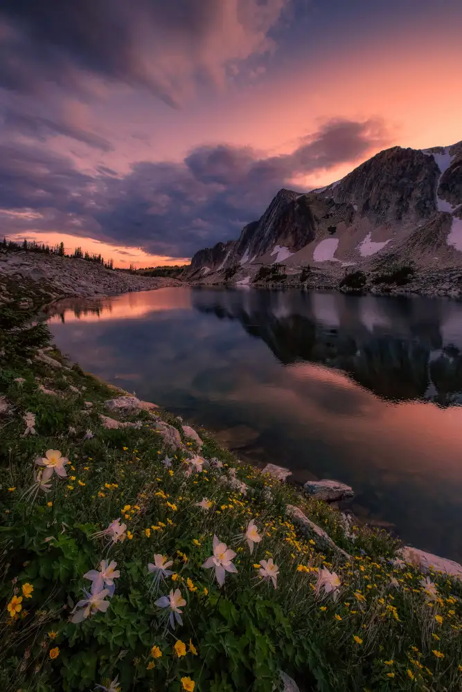 Xu, Mei: Lookout Lake al crepuscolo