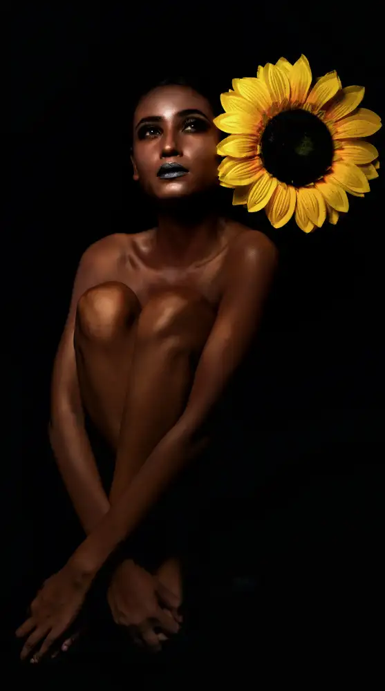 Das, Prithul: Femmes avec fleur
