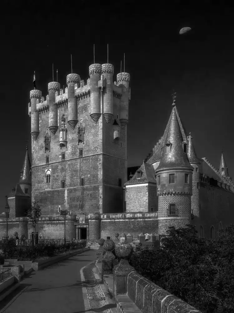 Lu, Alex: Castillo