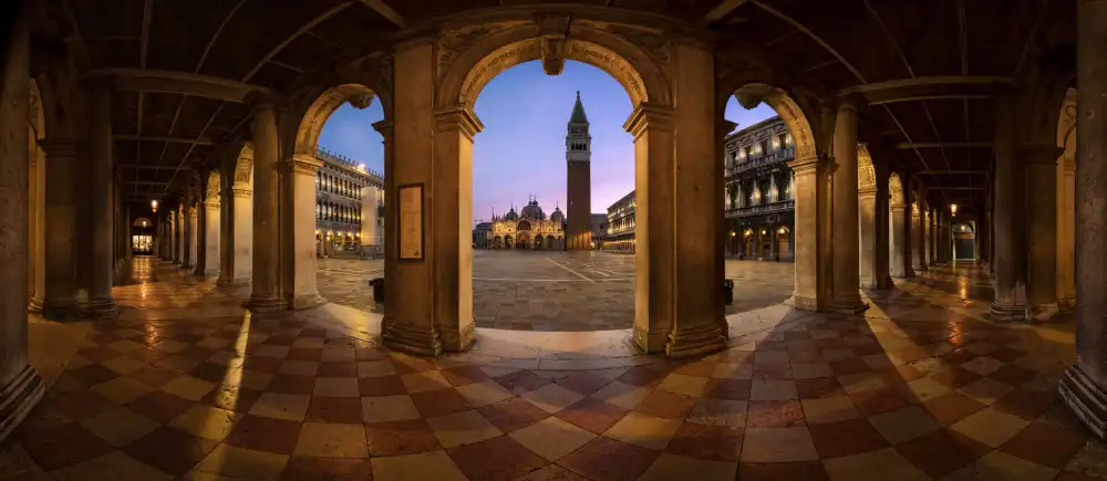 Figueras, Antoni: San Marco