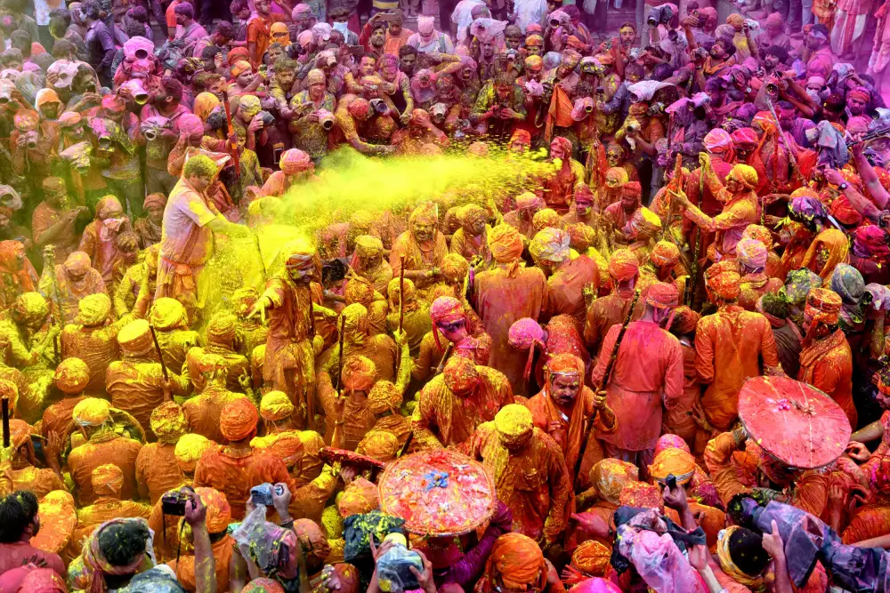 Nandi, Shaibal: Spruzzi di colore2