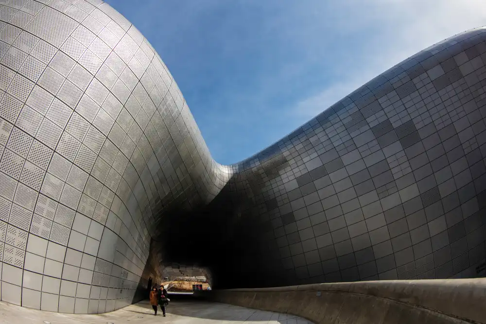 Woo, Shin Ryu: Design Plaza