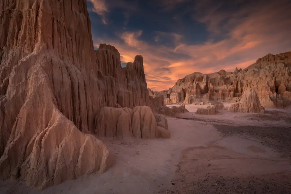 Nienartowicz, Karol: Bentonite Badlands IV