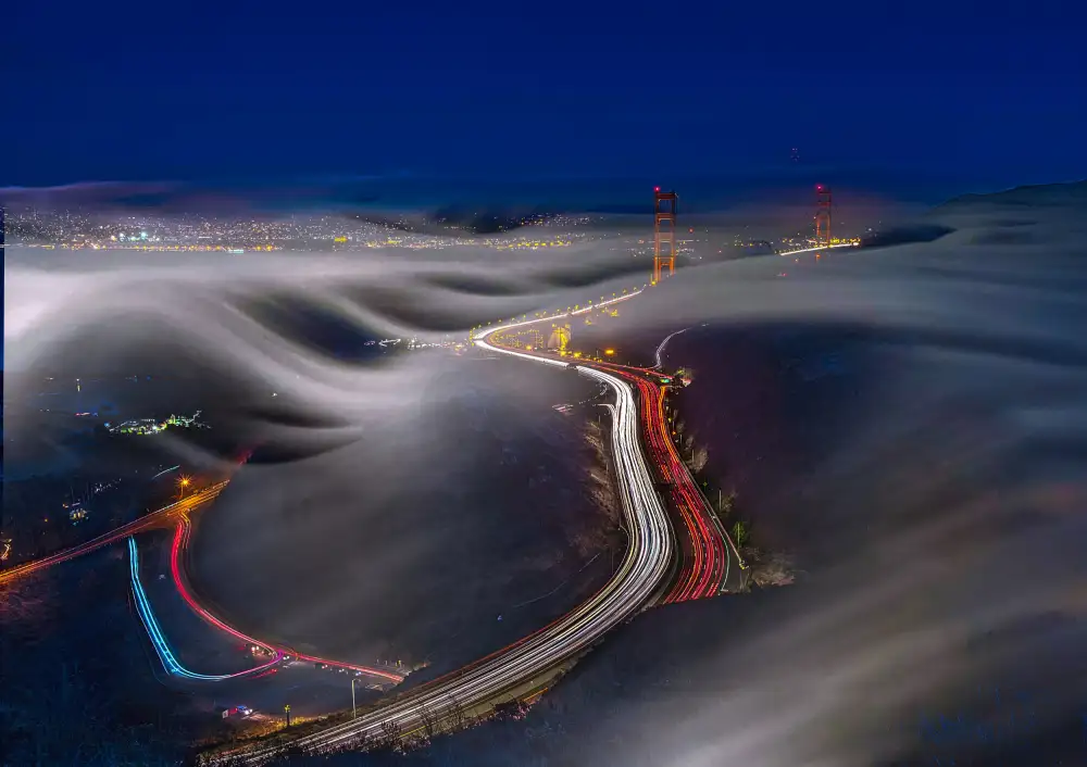 Zeng, Jiahong: Ponte Golden Gate nella nebbia