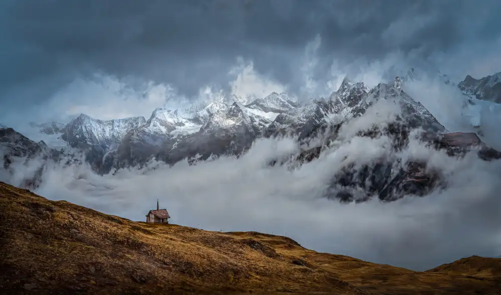 Zeng, Kenneth: Cappella nelle Alpi