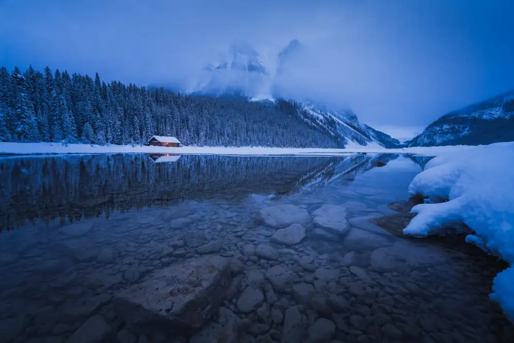 （李永男）, Li Yongnan: Lake Louise-Nacht