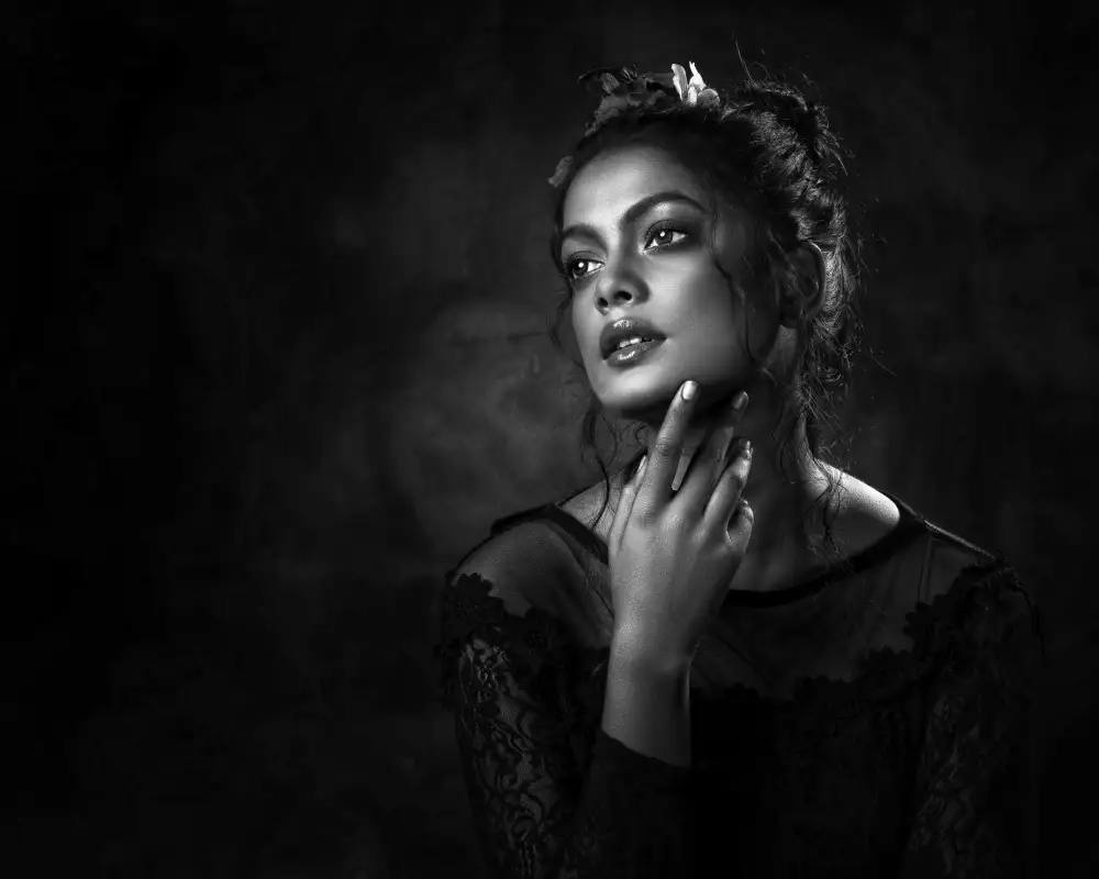 DAS, CHANDRA JAYATU: BELLEZZA