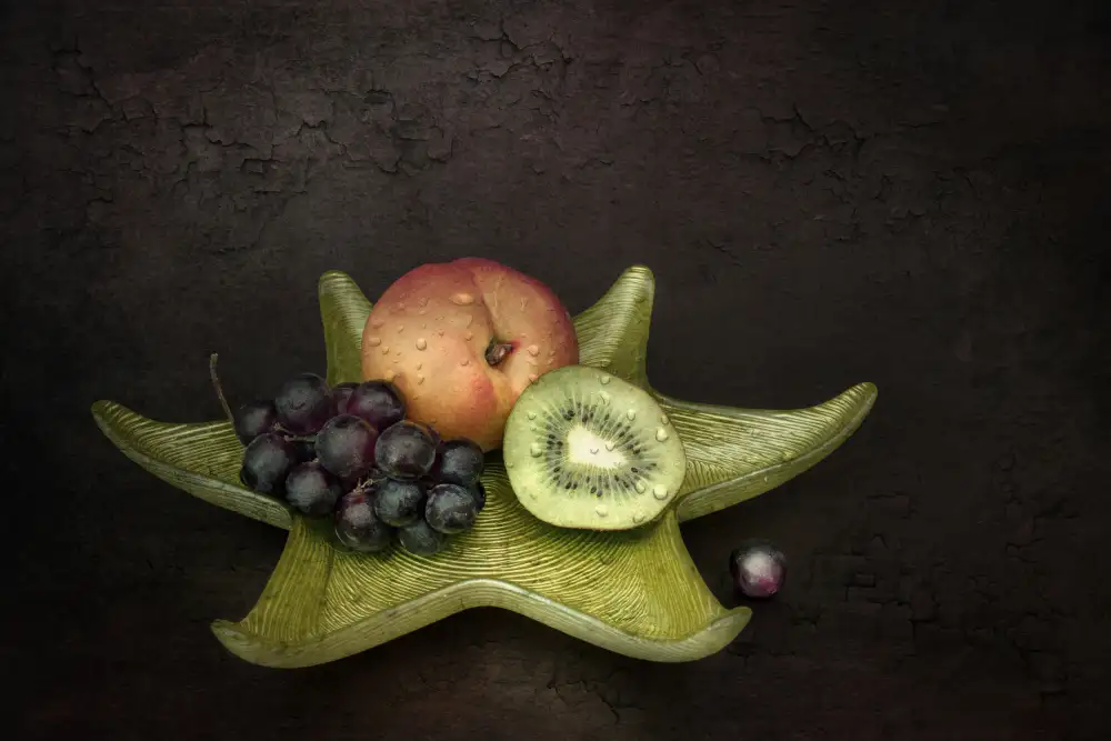 Kiral, Cicek: Frutta nel piatto