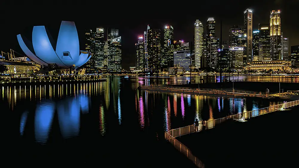 Ghosh, Soumen: CARTOLINA DA SINGAPORE