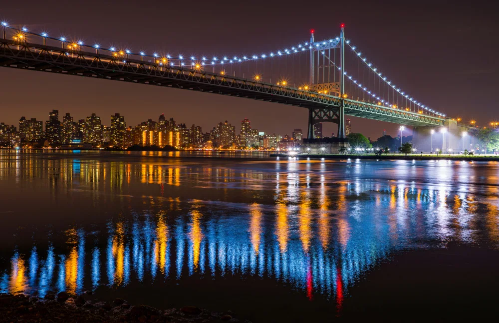 Mpounas, Milton: A New York