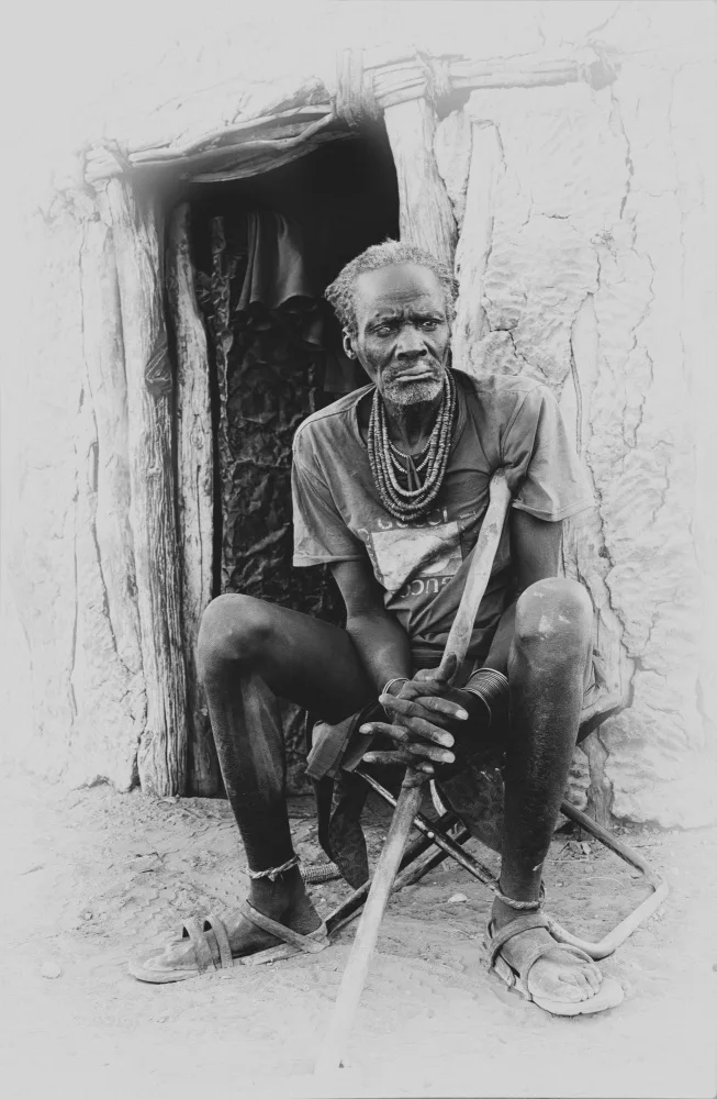 Tang, D. Lisa: Himba muž