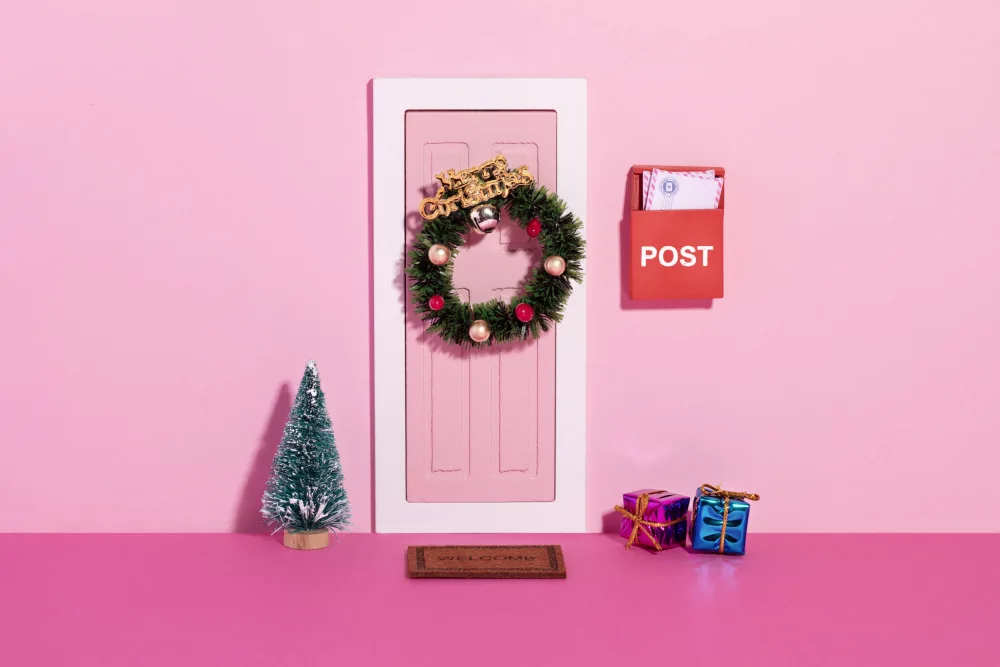 Ramiro, Julia: puerta