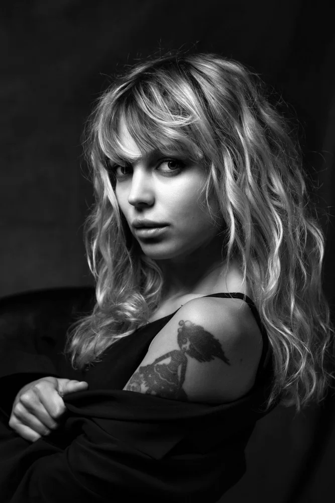 Franke, Ruth: donna con tatuaggio