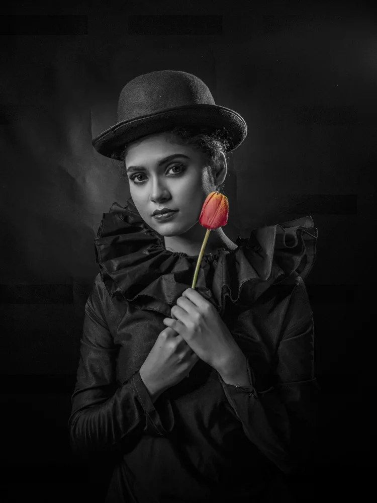 BHATTACHARYYA, PARTHA: UNA BELLA SIGNORA