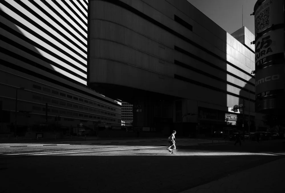 Takachi, Yasuhiro: Umeda v ranním světle