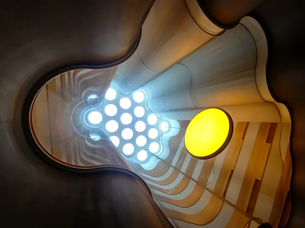 Zhao, Yan: Light and Shape 3