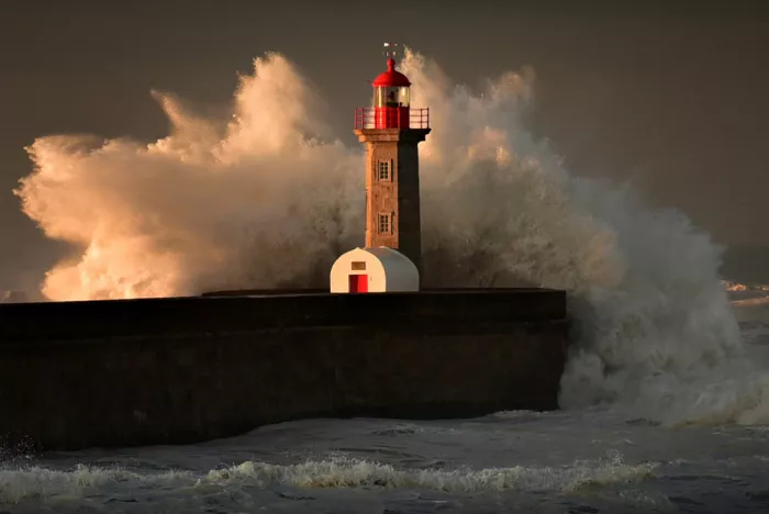 Suzano, Augusto José: La forza del mare
