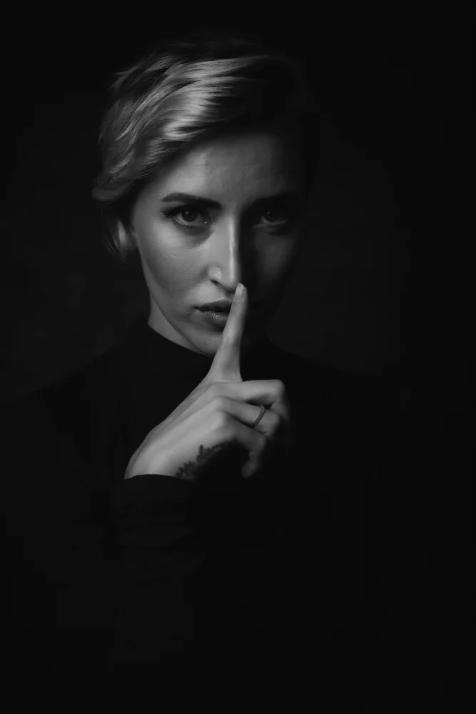 Pisoni, Francesca: Žena