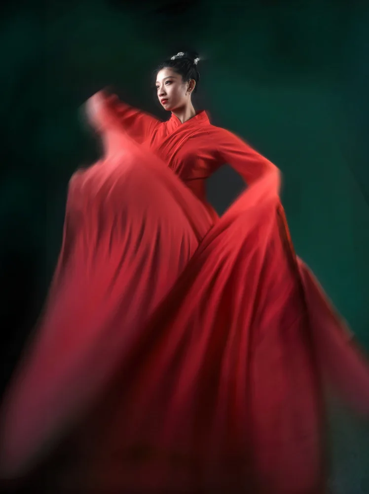 Wang, Catherine: Danza delle maniche d'acqua
