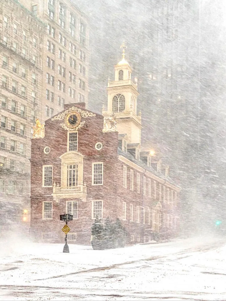 Thwaits, Yun: Zasněžený den v Bostonu