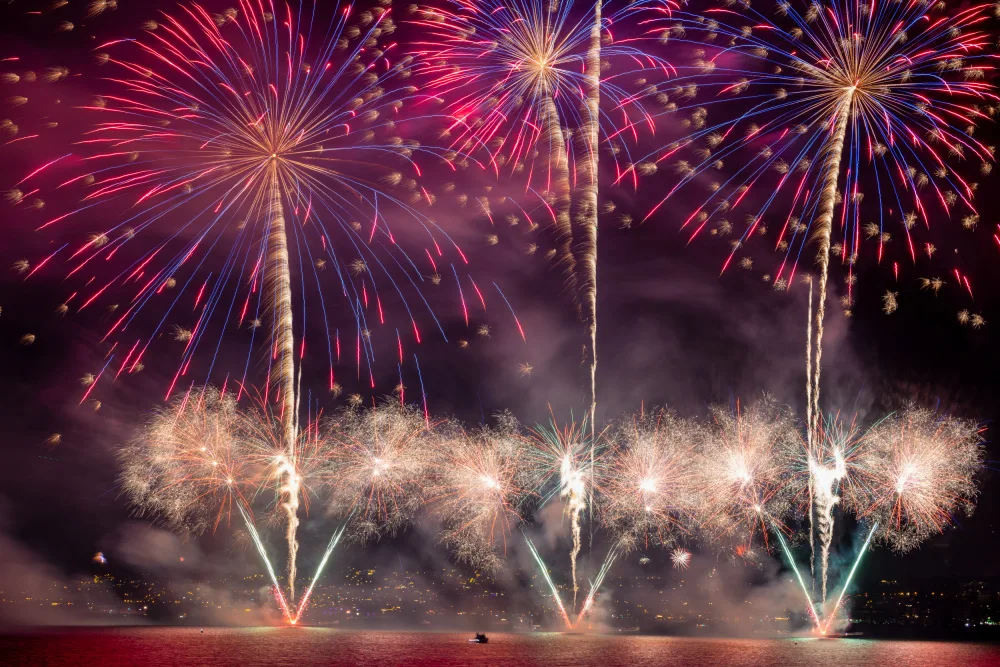 Ronnie, Khan Azim: Feuerwerk in Zürich