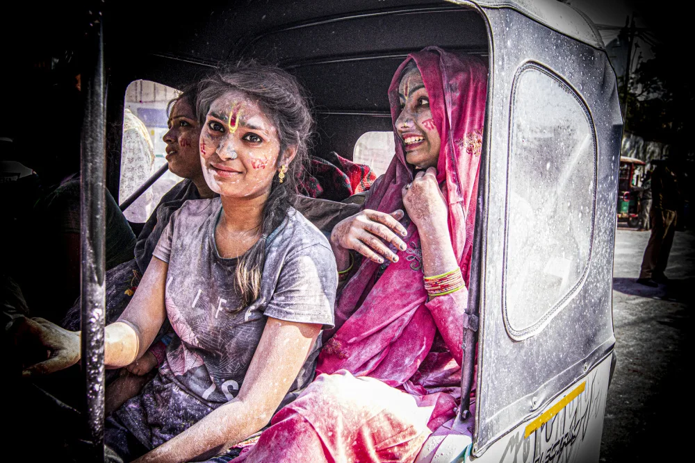 Engelman, Tibi: Fête de Holi
