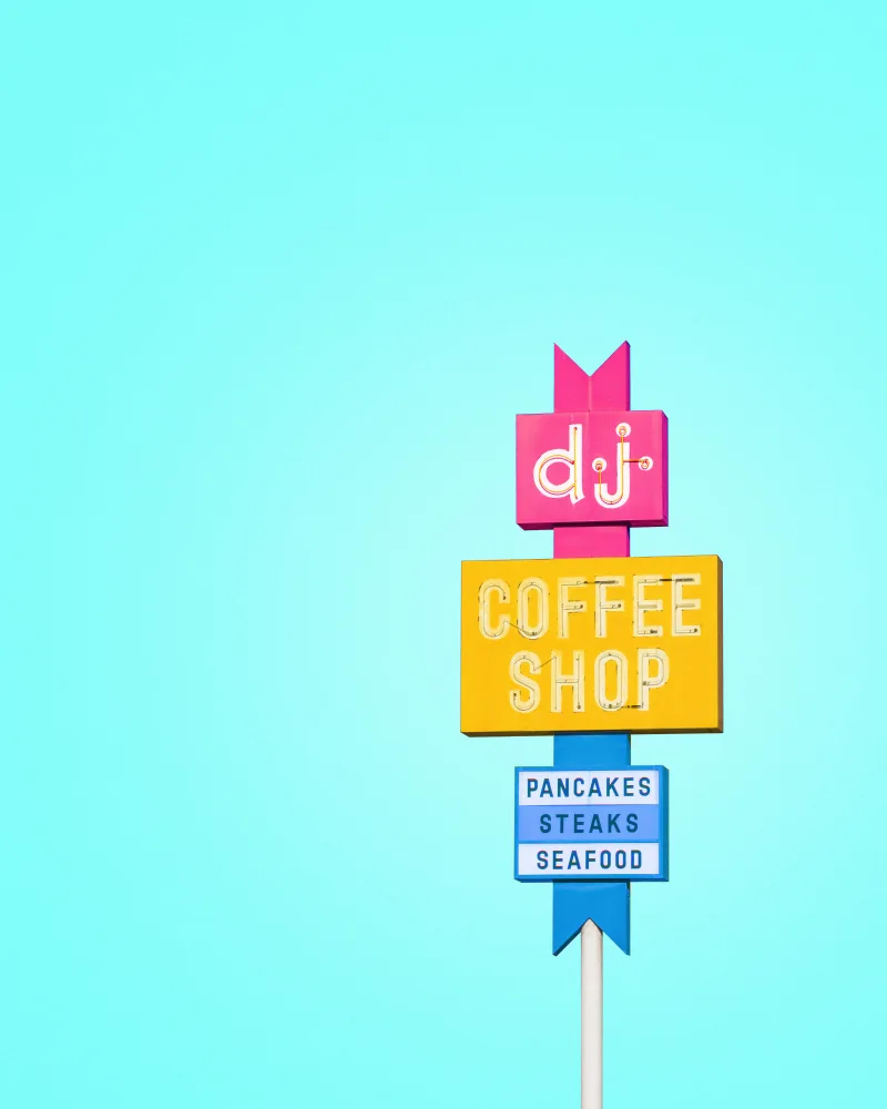 Windeknecht, Tom: DJ-Coffeeshop-Schild