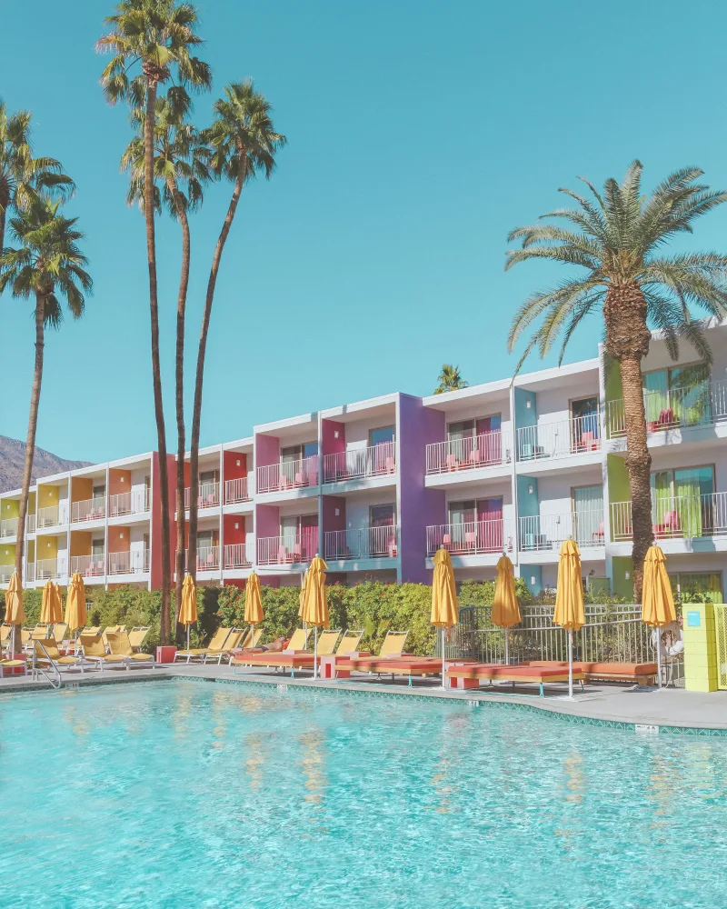 Windeknecht, Tom: Saguaro Hotel am Pool in Palm Springs