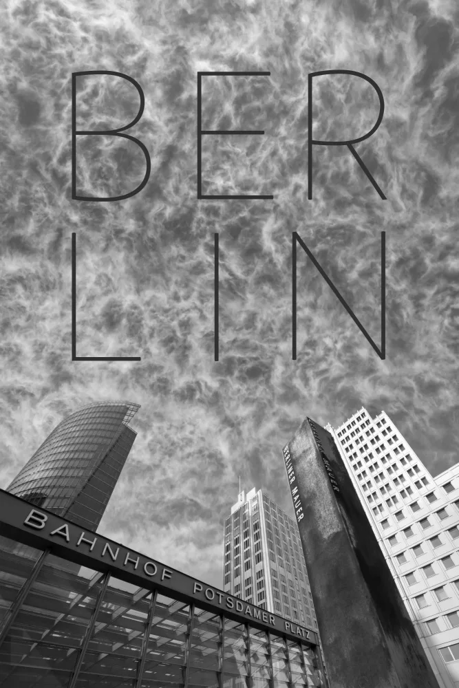 Viola, Melanie: BERLIN Potsdamer Platz | Text & Skyline