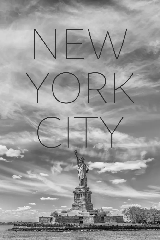 Viola, Melanie: NYC Freiheitsstatue | Text & Skyline