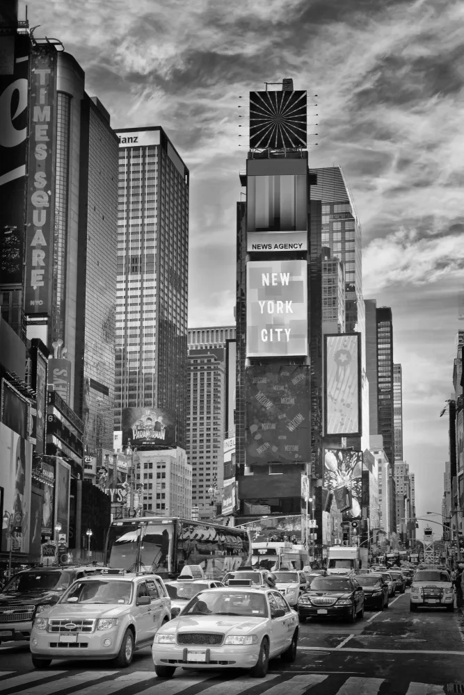 Viola, Melanie: NEW YORK CITY Times Square - Monochrom