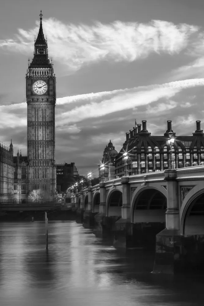 Viola, Melanie: Abend an der Westminster Bridge - Monochrom