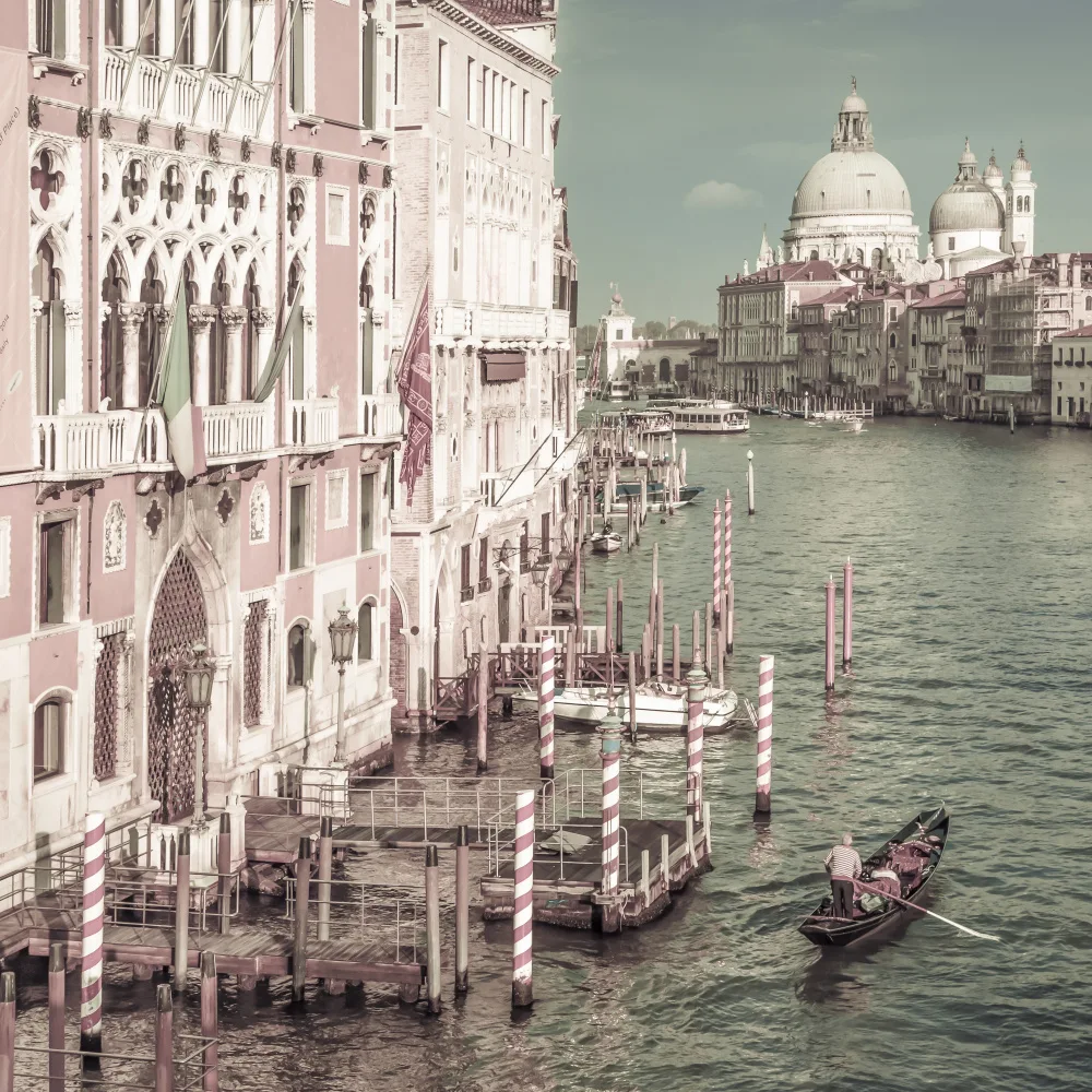 Viola, Melanie: VENEZIA Canal Grande con Santa Maria della Salute | stile vintage urbano