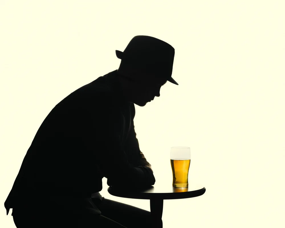 Damstén, Petri: Žlutá - Všemocné pivo