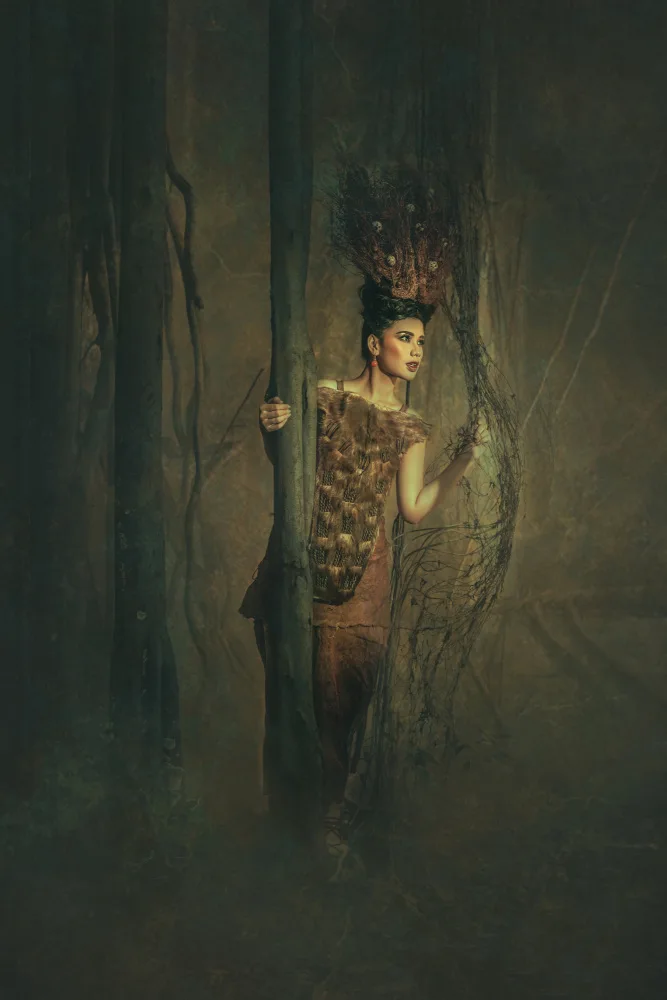 Setiadi, Ajar: Dietro il bosco