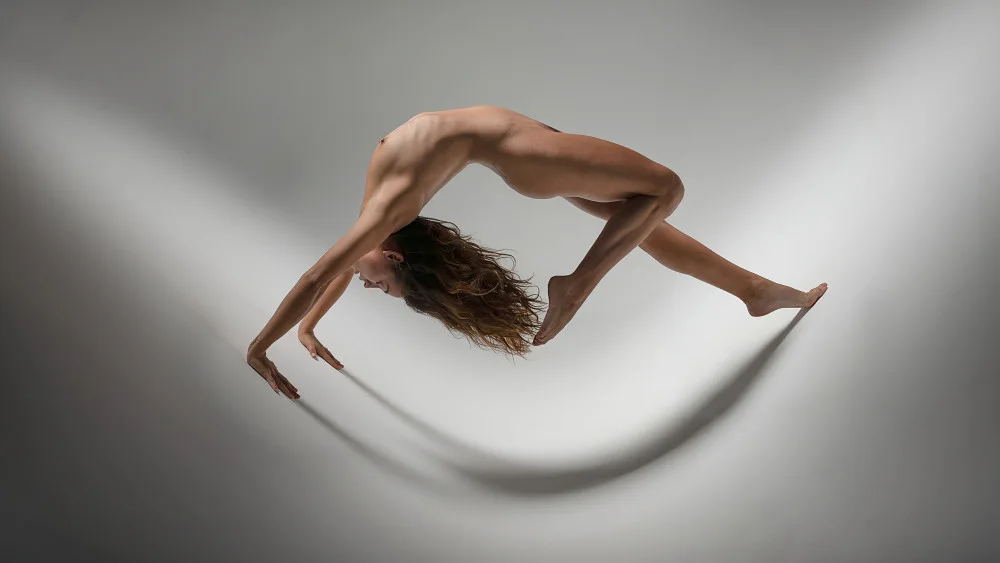 Raga, Gil Joan: Joana gymnast