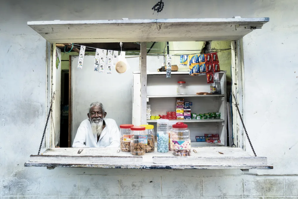 Steeb, Martin: Proprietario del chiosco