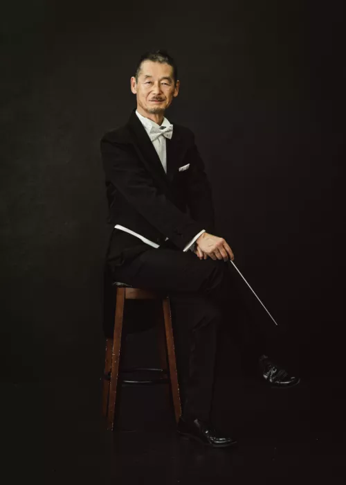 Takayama, Tatsuhiro: 5 Minuten vor Showbeginn