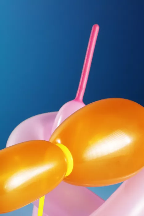Ramiro, Julia: Přivázaný balón
