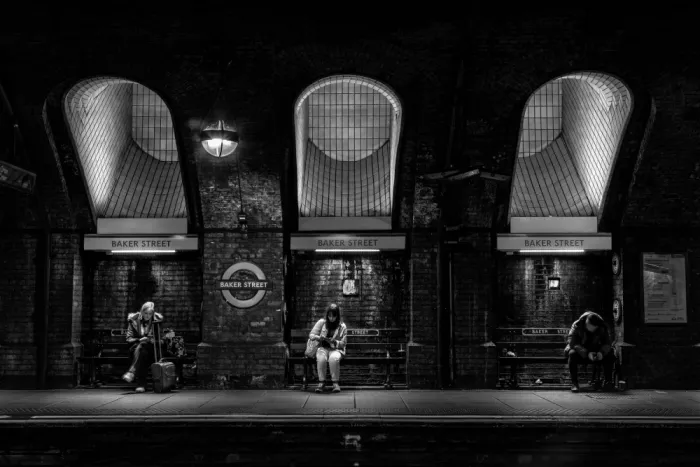 Zhou, Steven: Stazione Baker Street 2