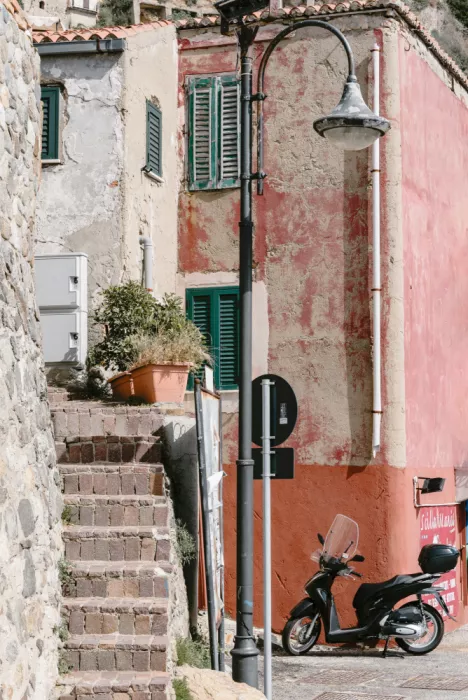 Photolovers: Ulační scéna Scilla, Itálie