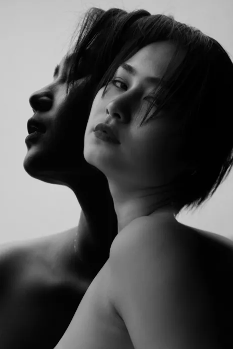 Ishikawa, Tomoki: Odrazy její duality