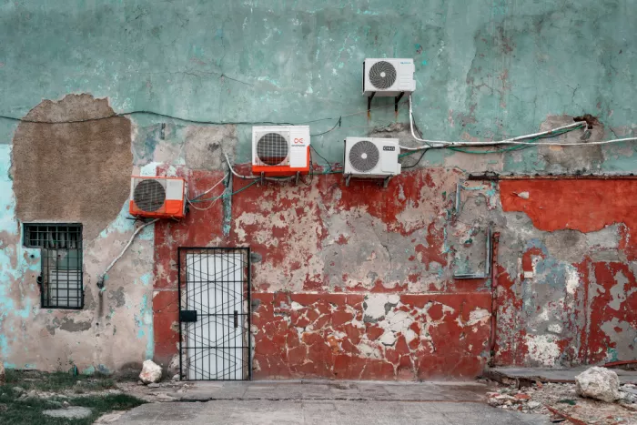 Bauer, Andy: Klimaanlage