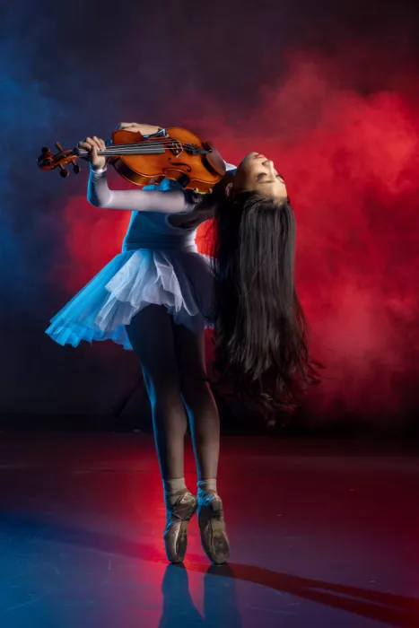 Widjaja, Sally: La musicista ballerina